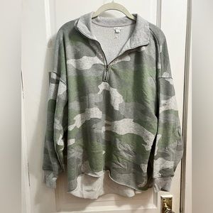 American eagle -Arie pullover size Medium